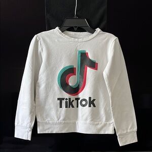 🛍️5️⃣ /💲2️⃣5️⃣🛍️ Kids White Long Sleeve TIKTOK Shirt